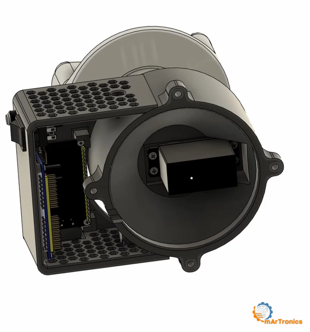 Base servo seated in its pocket